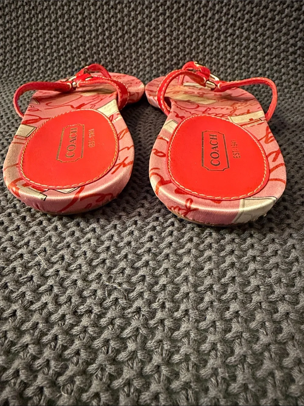 Coach Starla Red and Pink Script Print Leather Thong Sandals 7.5